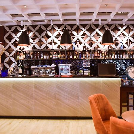 Hotel Jurgen Rinas ภายนอก รูปภาพ