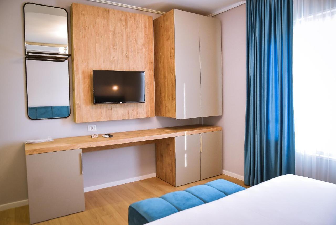 Hotel Jurgen Rinas ภายนอก รูปภาพ