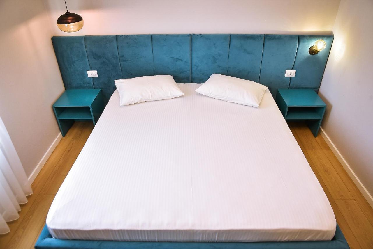 Hotel Jurgen Rinas ภายนอก รูปภาพ