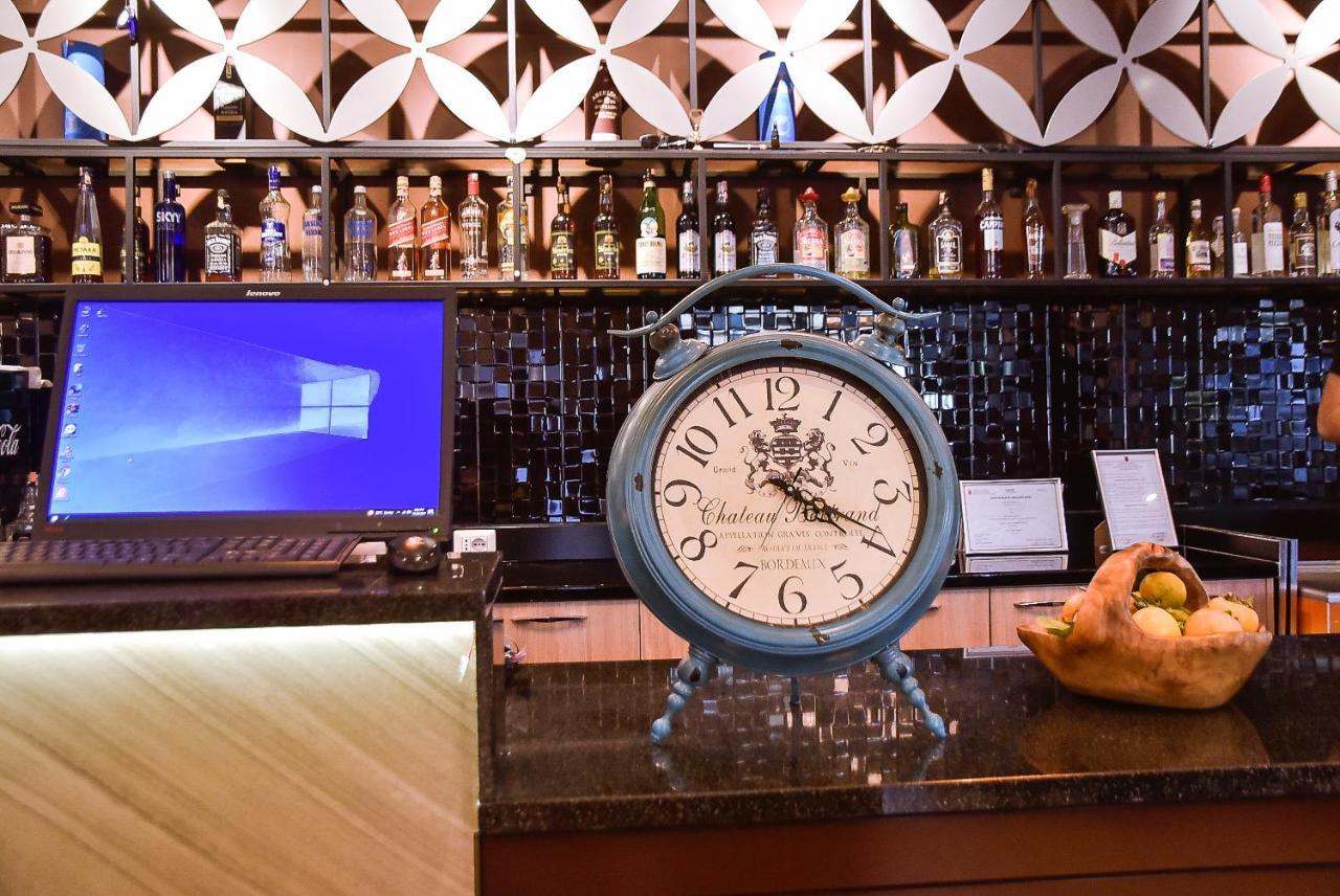Hotel Jurgen Rinas ภายนอก รูปภาพ