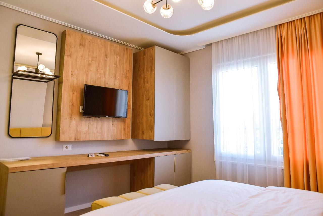 Hotel Jurgen Rinas ภายนอก รูปภาพ
