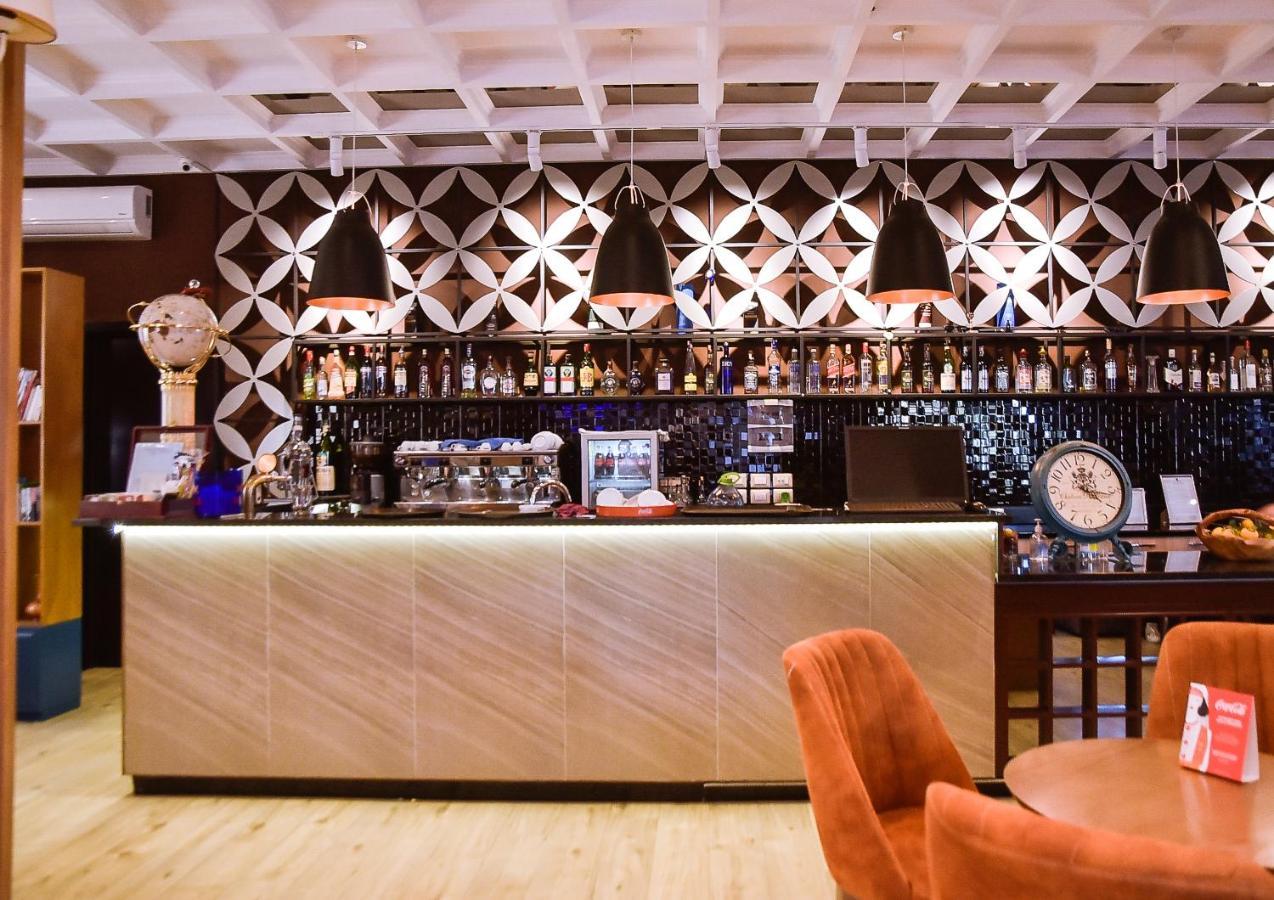Hotel Jurgen Rinas ภายนอก รูปภาพ